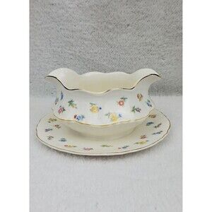 WS George Cross Stitch Floral‎ 2928 Gravy Boat with Relish Underplate Radisson